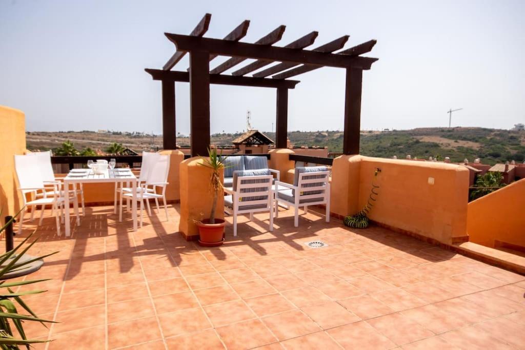 Penthouse With Roof Terrace, Bbq, Pool- And Sea Views Apartment Buenas Noches Екстериор снимка
